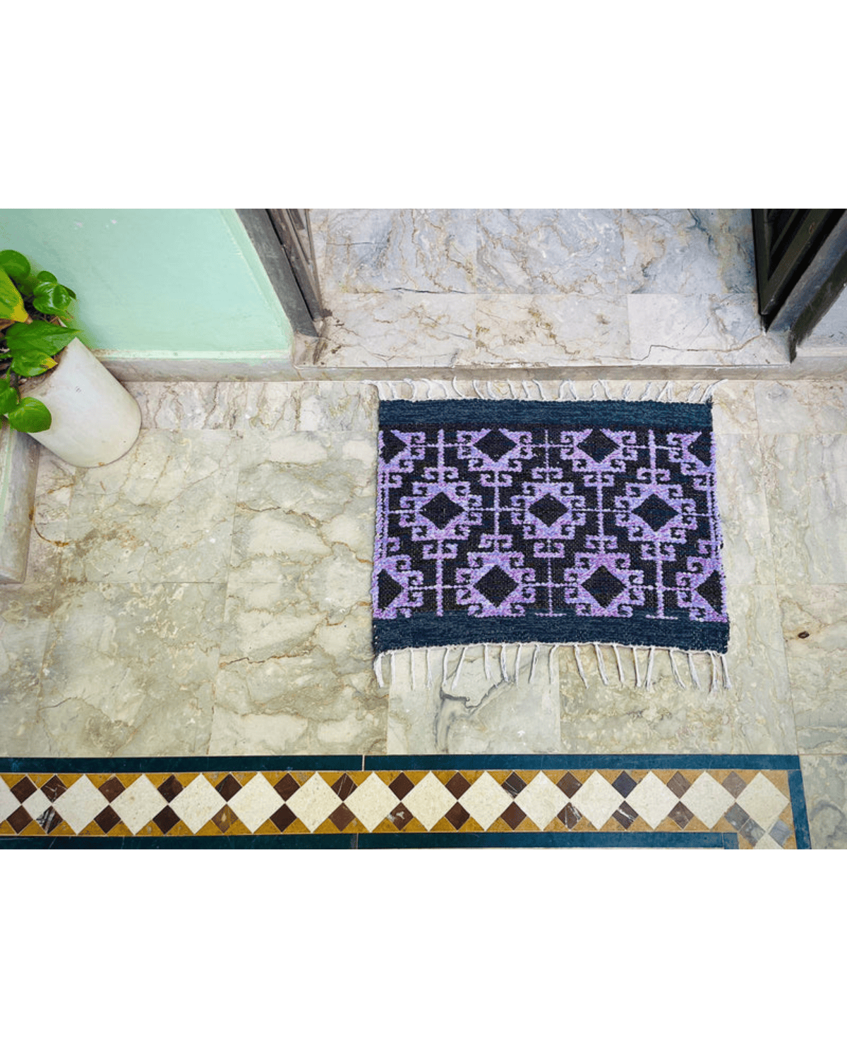 Elegant Entrance Mat