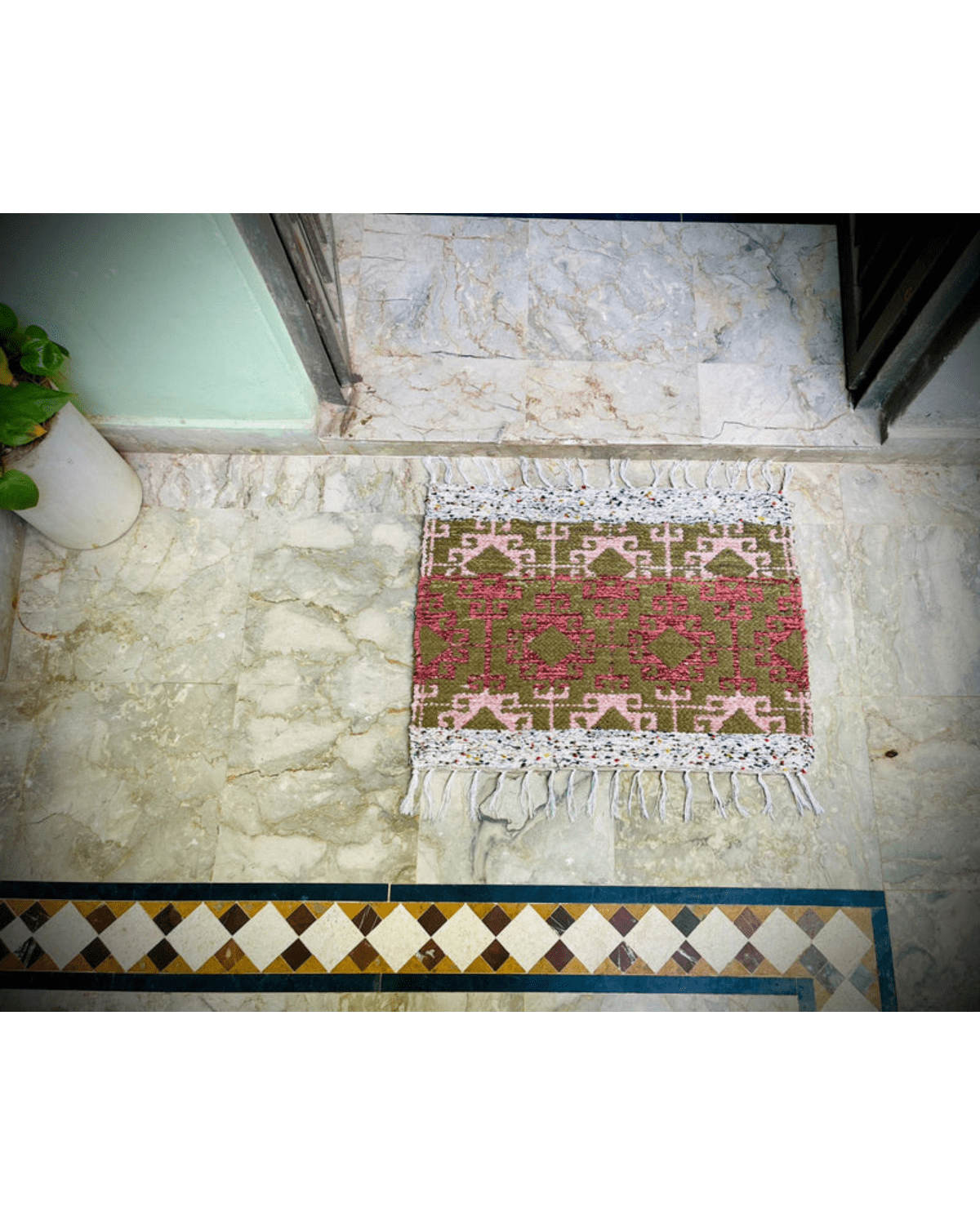 Elegant Entrance Mat